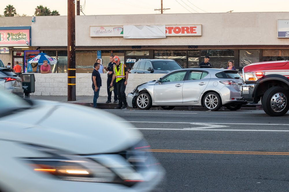 Mead Valley, CA - Four-Car Crash with Injuries on Brown St. at Cajalco Ave.