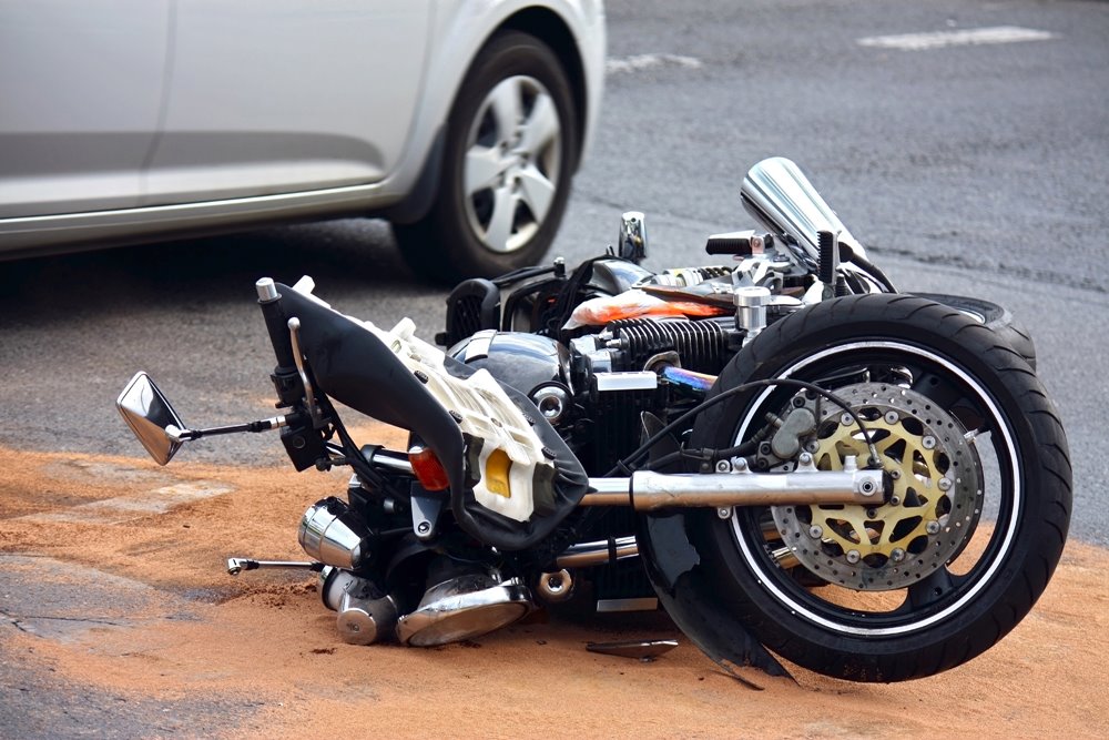 Santa Monica, CA – Motorcycle and Van Collide at Pacific Ave & Marine St