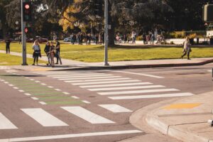 Los Angeles, CA – Critical Injury Pedestrian Crash at Wilshire Blvd & S Detroit St