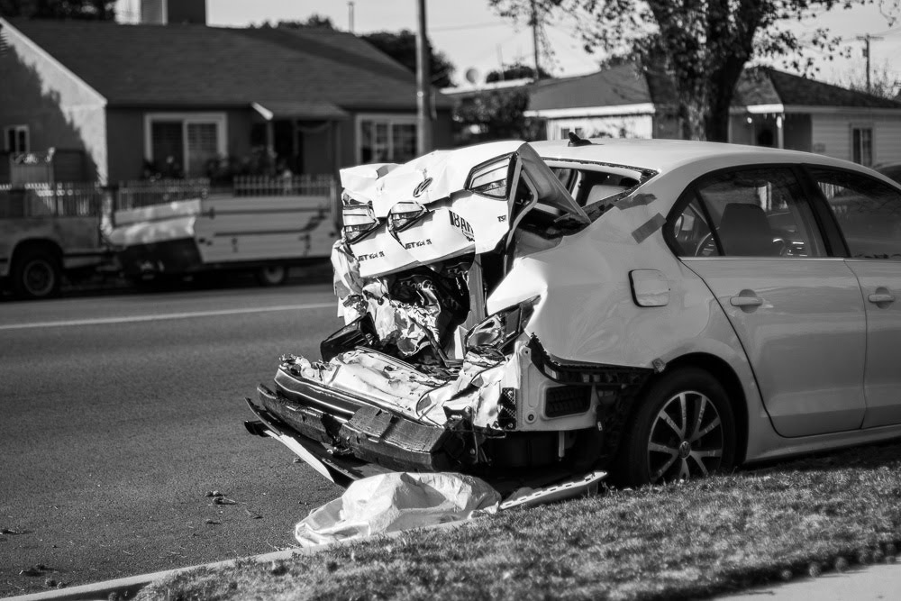 Los Angeles, CA - One Injured in Hit-And-Run on Vanowen St