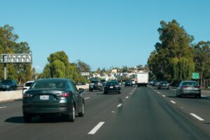 Santa Ana, CA - Injuries Reported in Crash at E 4th St & N Grand Ave
