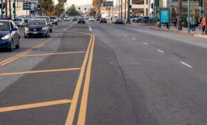 Glendale, CA - Injuries Reported in Crash on N Louise St